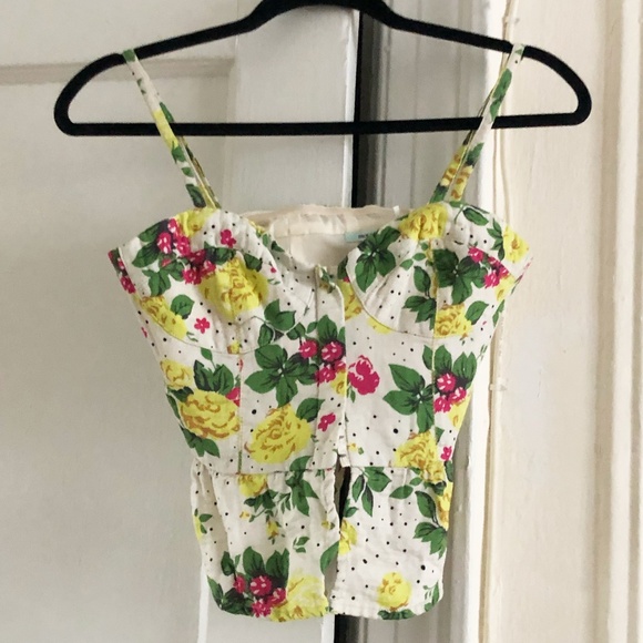 💥Super Sale💥 NWOT KIMCHI BLUE hook close cami/lace up back, Sz S - Picture 2 of 8